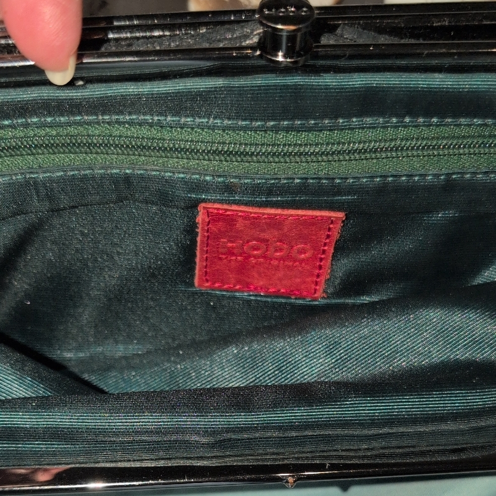HOBO " The Original" Shimmering Black Leather Clutch And Dust Bag ! - Picture 6 of 16